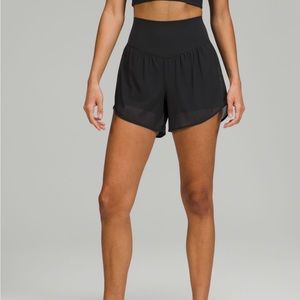 Nulu and Mesh High-Rise Yoga Short 3.5”